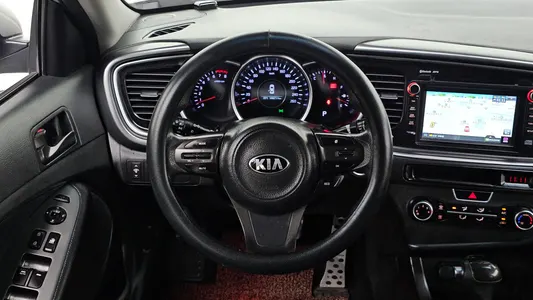 Kia K5 LPI 2015 12