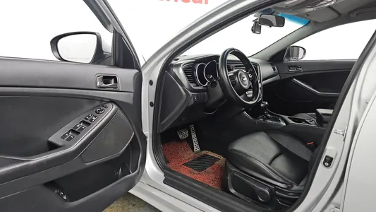 Kia K5 LPI 2015 10