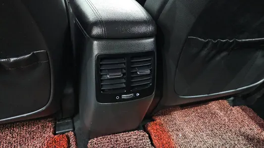 Kia K5 LPI 2015 31
