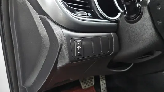 Kia K5 LPI 2015 27