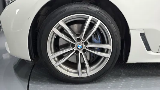 BMW 6 Series GT (G32) 630i xDrive M 2020 4