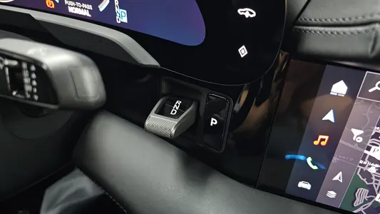 Porsche 타이칸 GTS 2026 8