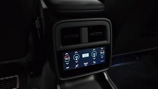 Porsche 타이칸 GTS 2026 17