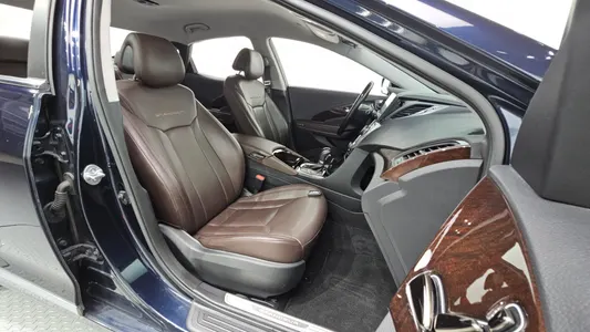 Hyundai Grandeur HG HG240 2012 26