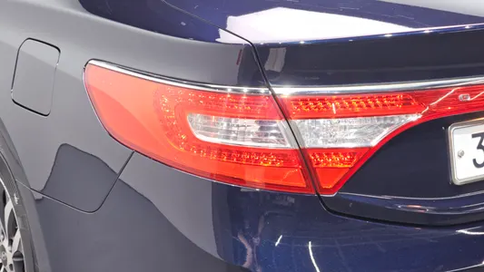Hyundai Grandeur HG HG240 2012 23