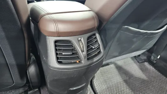 Hyundai Grandeur HG HG240 2012 29