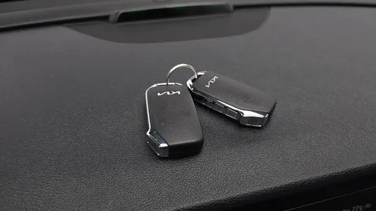 Kia 니로 플러스 2022 18