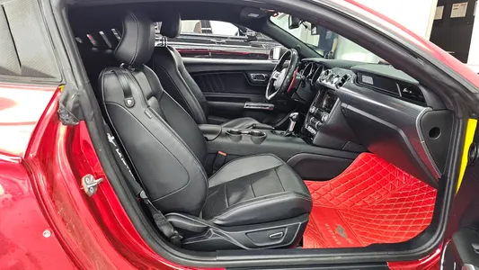 Ford 머스탱 2015 11