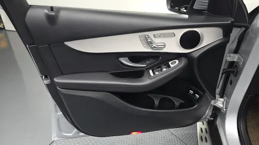 Mercedes-Benz GLC-Class X253 GLC350e 4MATIC 2019 24