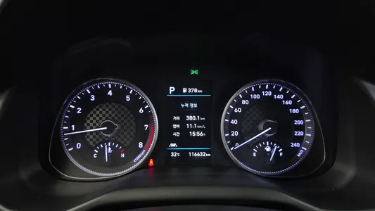 Hyundai AD 1.6 2018 8