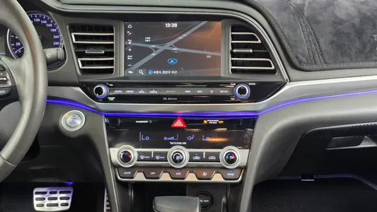Hyundai AD 1.6 2018 14
