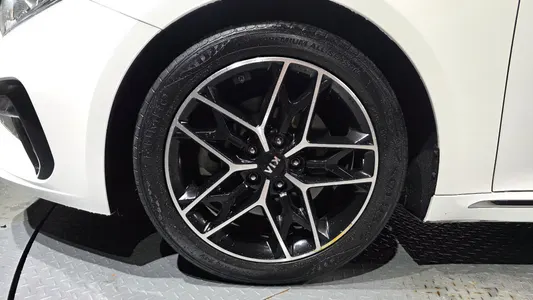 Kia K5 2 2.0 2018 5