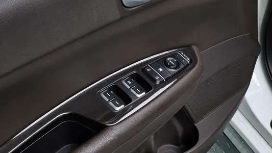 Kia K5 2 2.0 2018 16