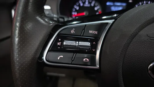Kia K5 2 2.0 2018 29