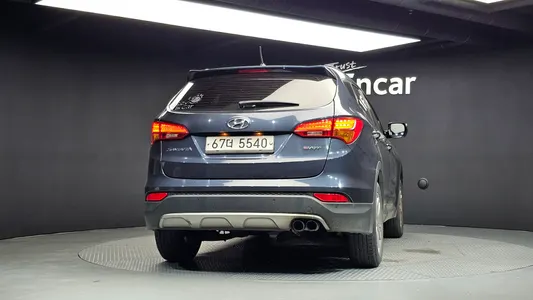 Hyundai DM (e-VGT) 2.0 2WD 2013 4