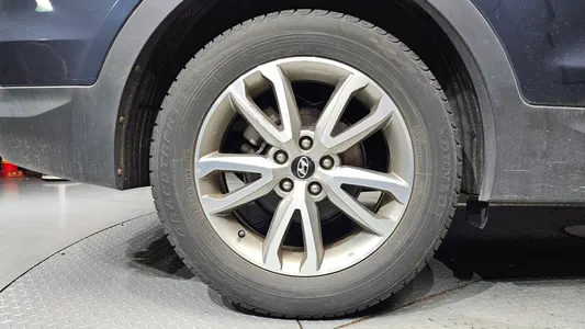 Hyundai DM (e-VGT) 2.0 2WD 2013 5