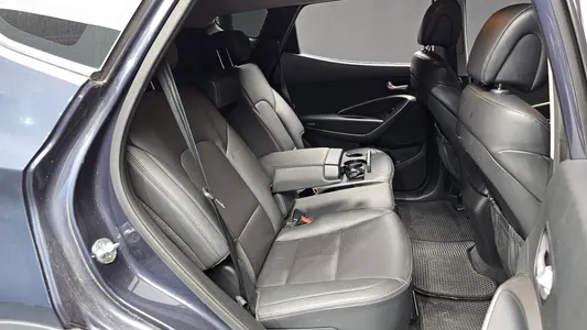 Hyundai DM (e-VGT) 2.0 2WD 2013 12