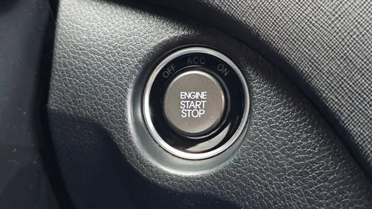 Hyundai DM (e-VGT) 2.0 2WD 2013 17