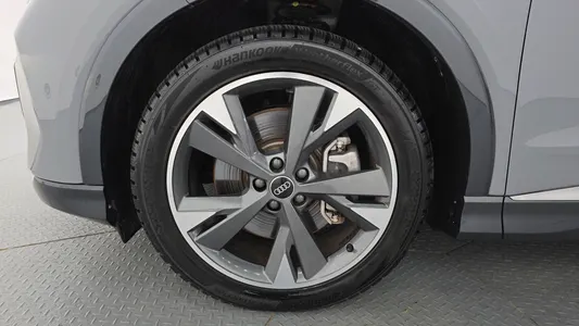 Audi Q4 e- (F4) 40 2022 5
