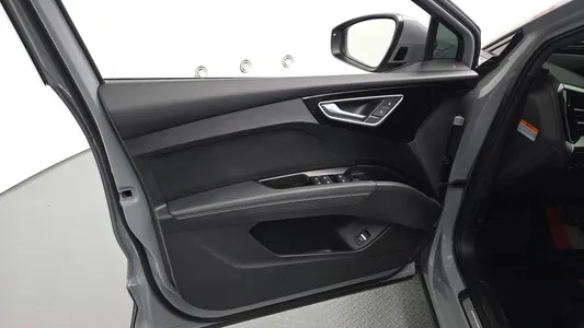Audi Q4 e- (F4) 40 2022 25