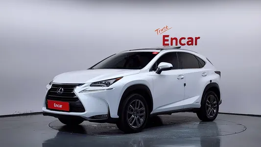 Lexus NX300h 2015