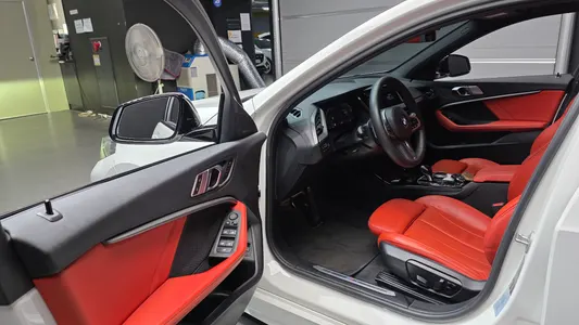BMW 1 Series (F40) 118d M 2021 10
