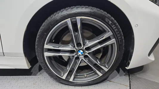 BMW 1 Series (F40) 118d M 2021 21