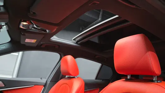 BMW 1 Series (F40) 118d M 2021 28