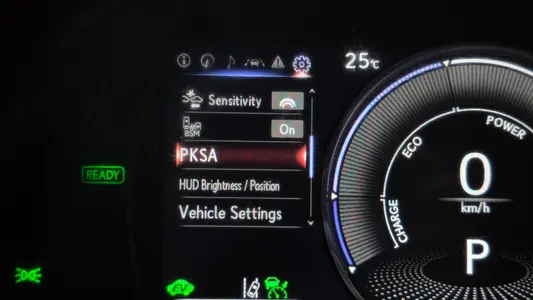 Lexus ES300h 7 2018 16
