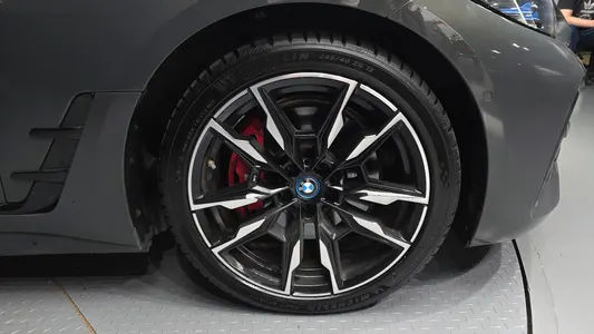 BMW i4 M50 2023 22