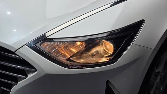 Hyundai (DN8) 2.0 LPG() 2019 22