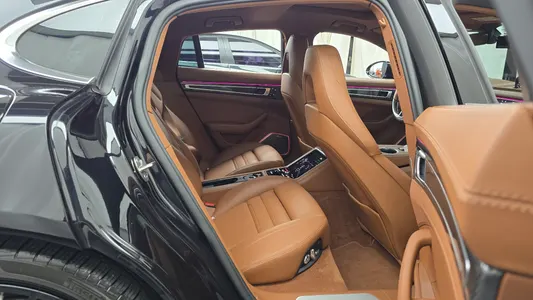 Porsche (971) 3.0 AWD 2020 11