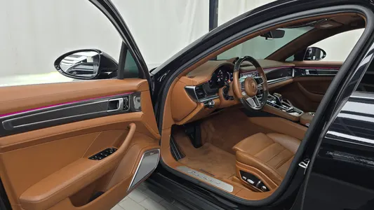 Porsche (971) 3.0 AWD 2020 10