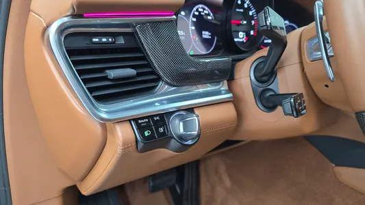 Porsche (971) 3.0 AWD 2020 28