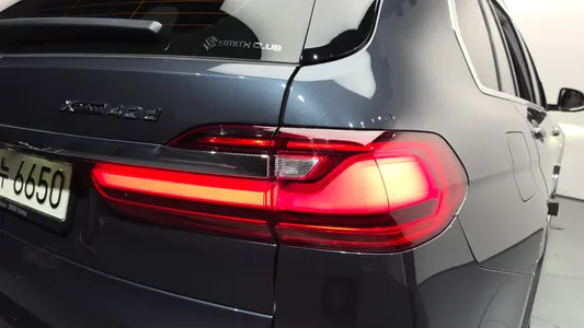 BMW X7 (G07) xDrive 40d M 6 2021 23