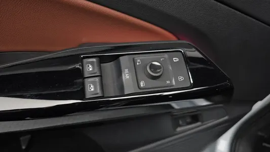 Volkswagen ID.4 2023 19