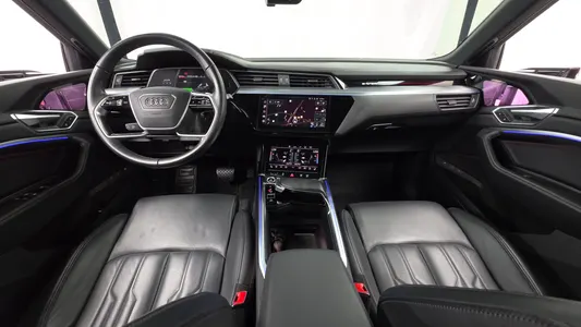 Audi e- 55 2021 7