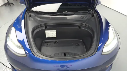 Tesla 3 RWD 2020 6