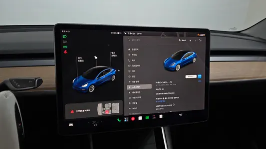 Tesla 3 RWD 2020 8