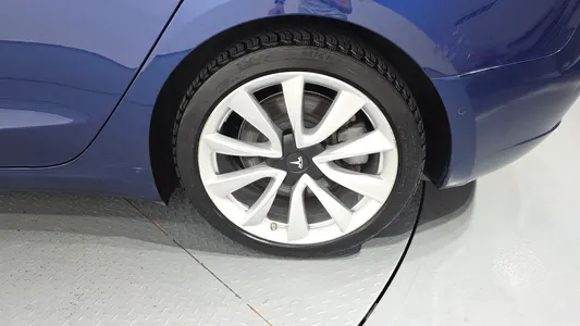 Tesla 3 RWD 2020 21
