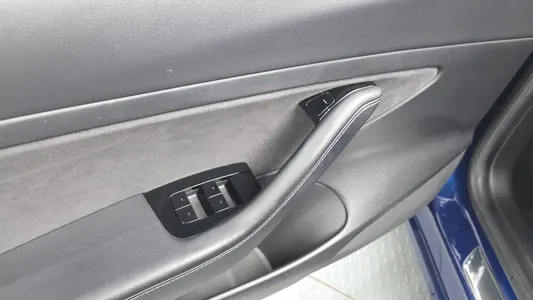 Tesla 3 RWD 2020 28