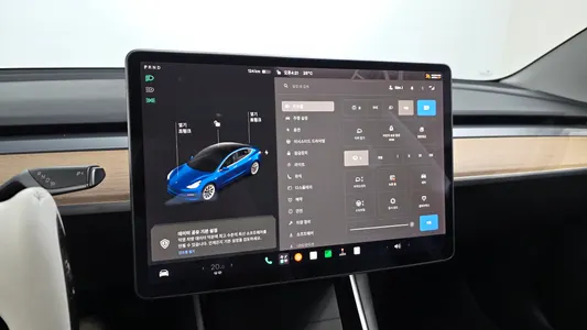 Tesla 3 RWD 2020 29