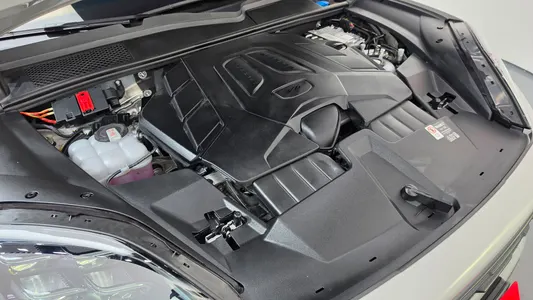 Porsche (PO536) 3.0 E- 2024 5