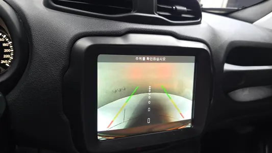 Jeep 레니게이드 2.0 AWD 2018 16