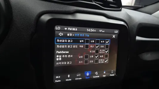 Jeep 레니게이드 2.0 AWD 2018 17