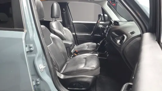Jeep 레니게이드 2.0 AWD 2018 26