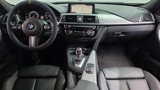 BMW 3 Series (F30) 320i M 2018 7