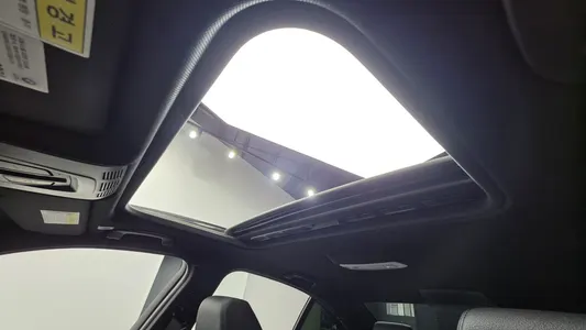 BMW 3 Series (F30) 320i M 2018 18