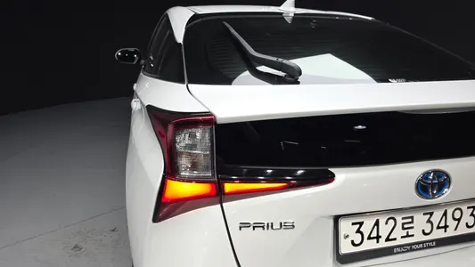 Toyota 4 1.8 2020 23