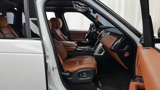Land Rover 4 5.0 SC AB LWB 2017 11